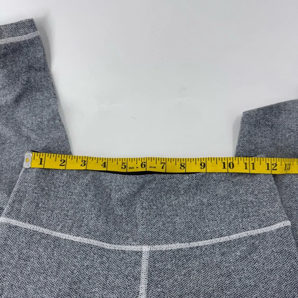 Lululemon‎ Athletica Heathered Gray Leggings